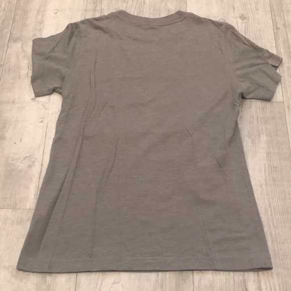 Loyal Army Graphic Tee - Picture 2 of 3